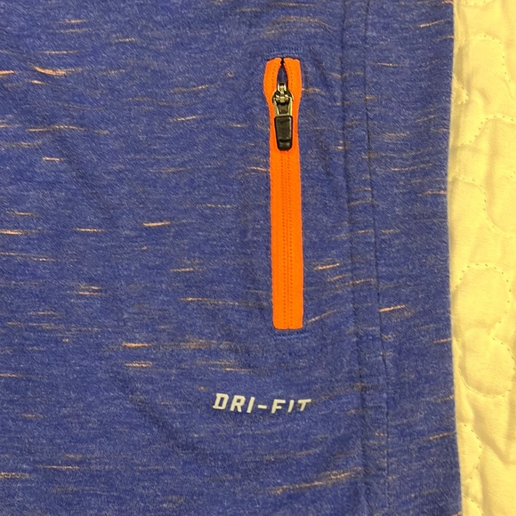Nike dri fit v neck heathered blue shirt sleeve t shirt XL casual orange accents - Picture 3 of 6